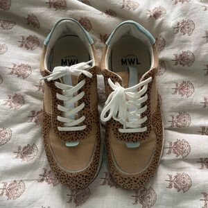 Madewell Tan and Blue Sneakers